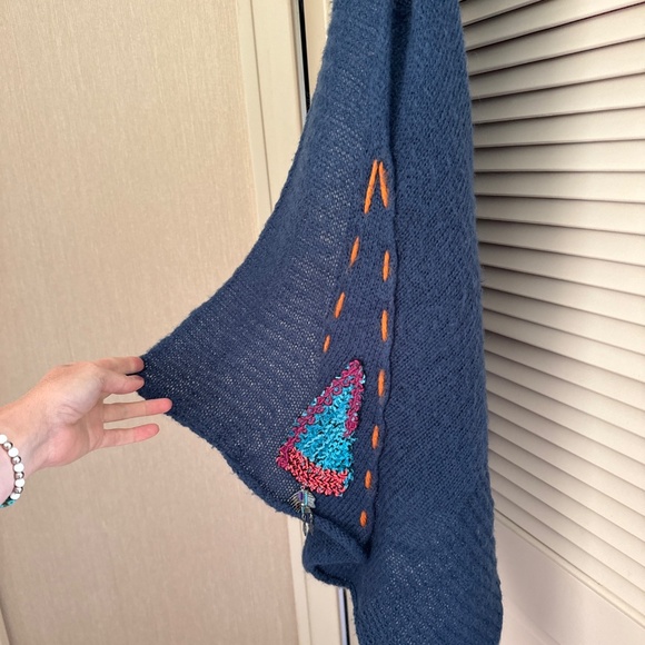 Save the queen vest - Picture 3 of 5